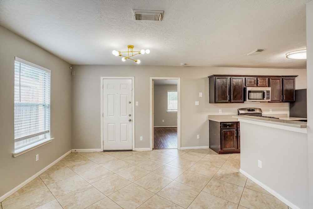 6614 High Stone Ln - Photo 6 of 16