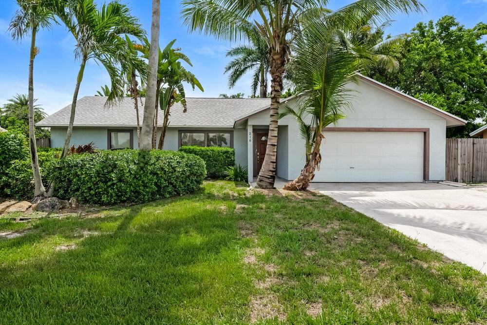 216 Cordoba Cir