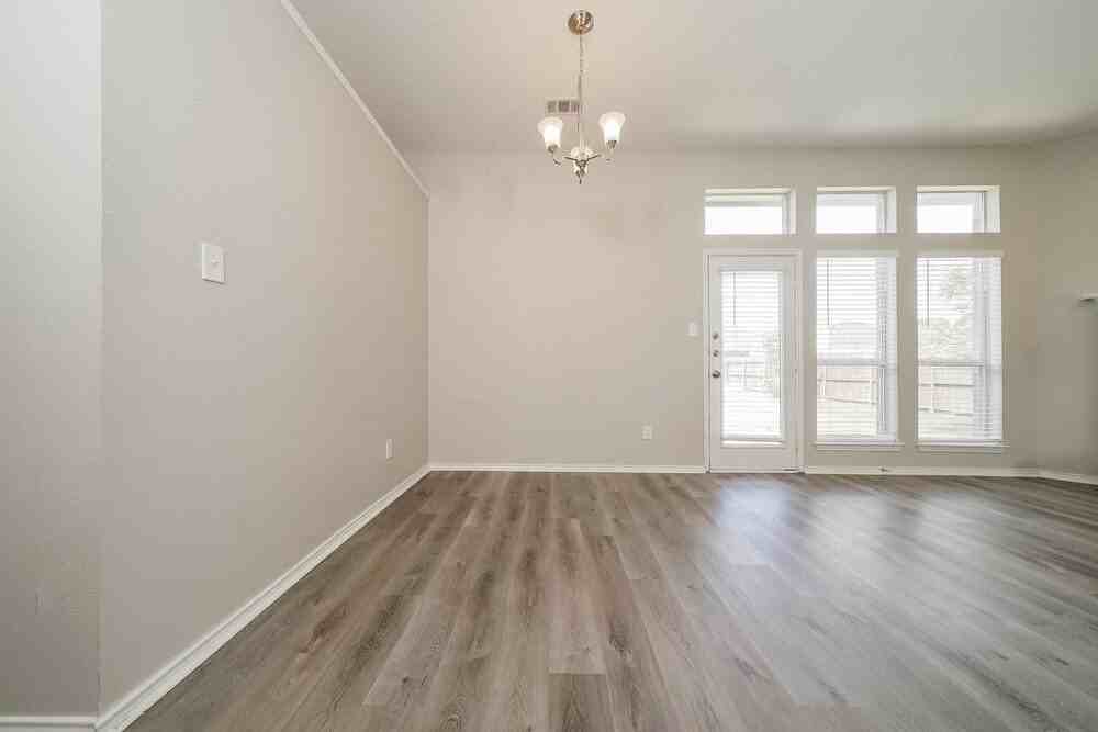 1705 Green Terrace Dr - Photo 6 of 19