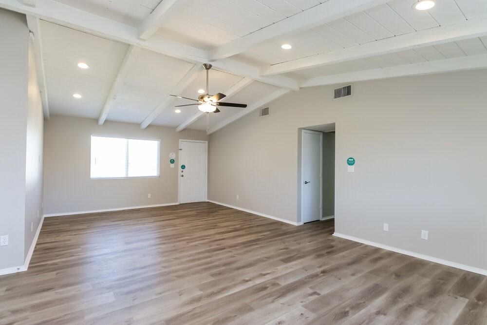 5419 E Delta Ave - Photo 4 of 16