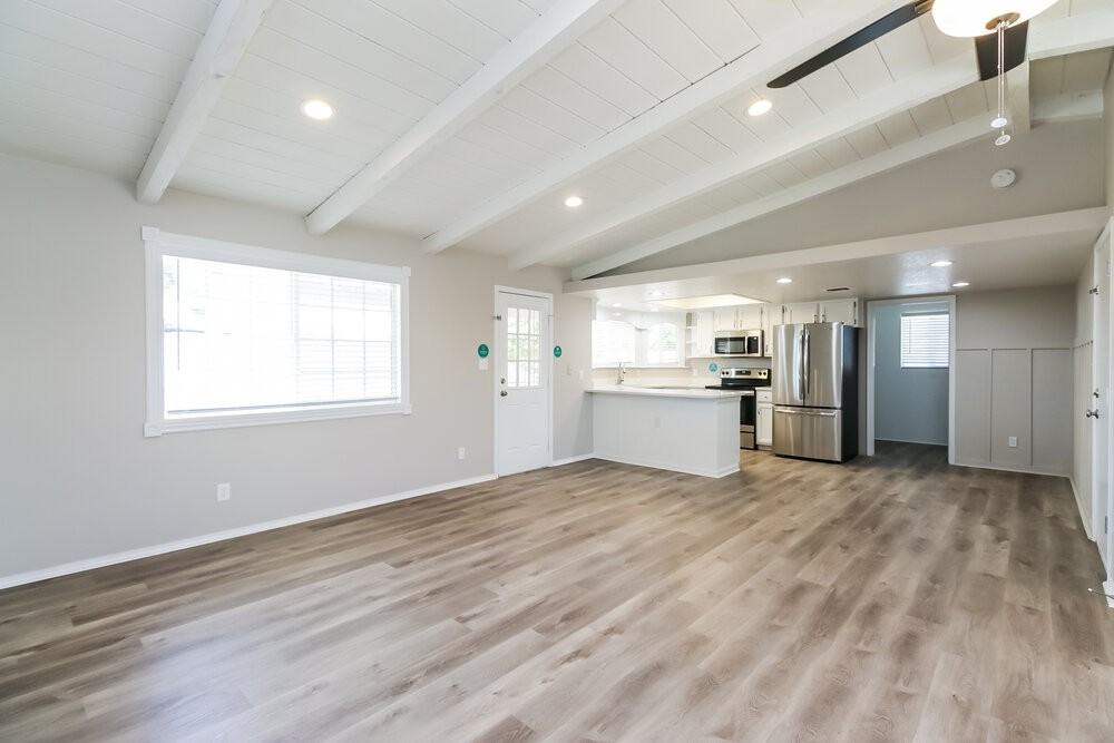 5419 E Delta Ave - Photo 5 of 16
