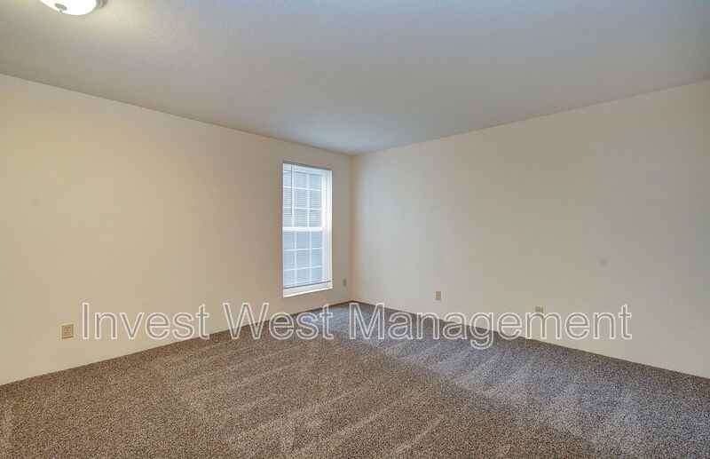 1895 Kingsley Rd #119 - Photo 5 of 11