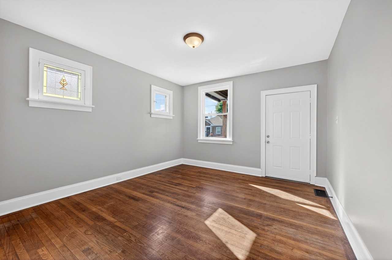 12 Lee Ave #1 - Photo 2 of 11