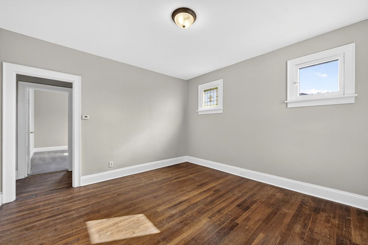 12 Lee Ave #1 - Photo 3 of 11
