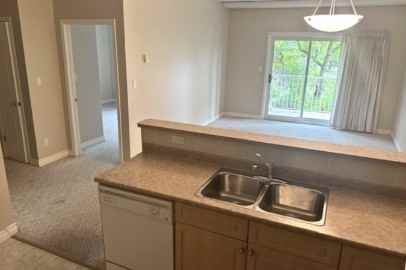 9914 101 Avenue - 408Renaissance #408 - Photo 3 of 17