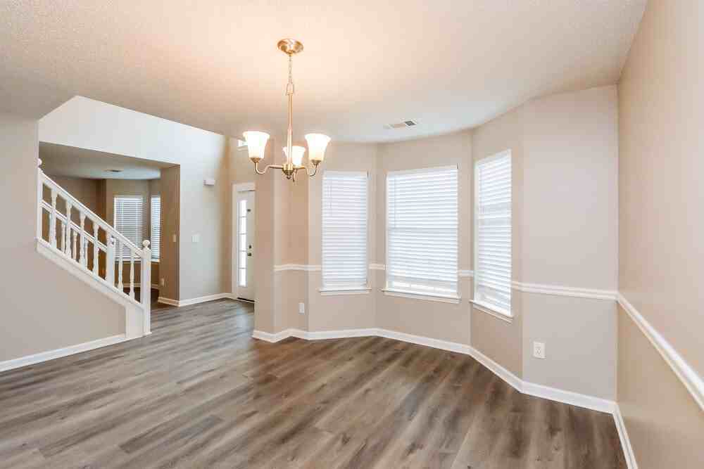 4178 Donna Way - Photo 5 of 17