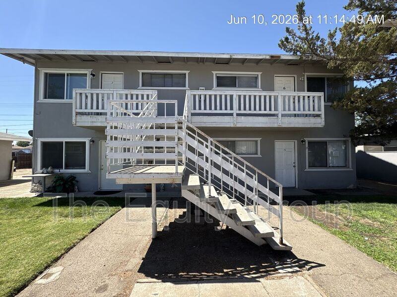 331 E Elm St #5