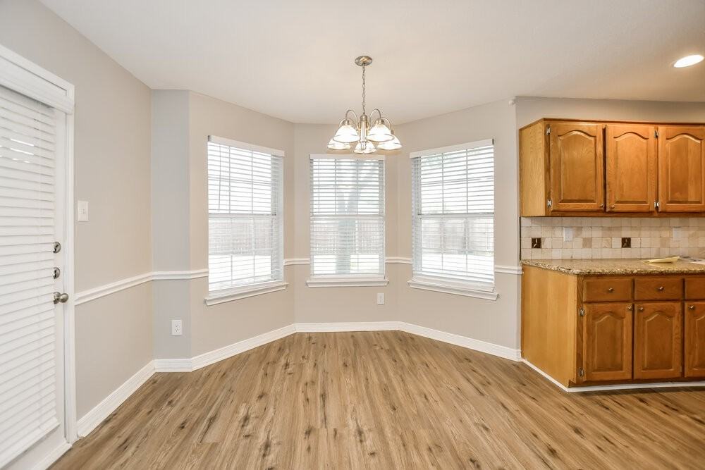 105 Princeton Cir - Photo 7 of 16