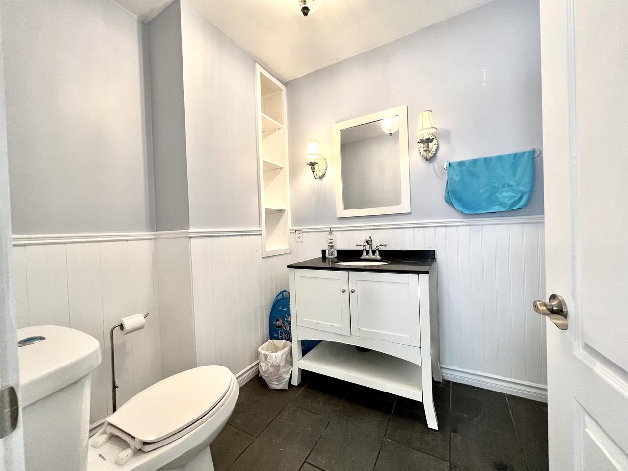 1366 Rooney St #1 - Photo 7 of 19