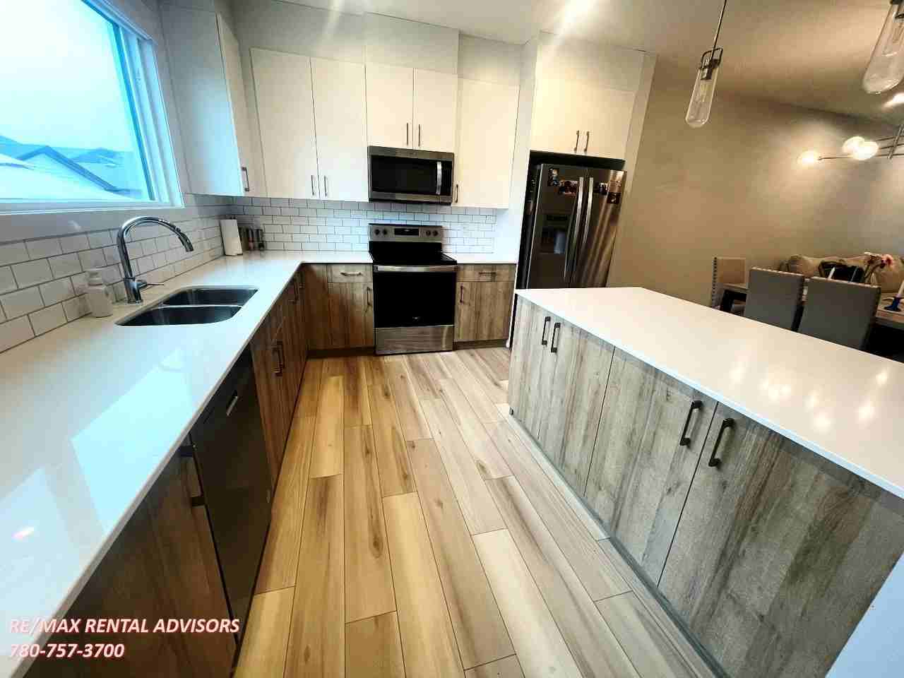 9319 226 St Nw - Photo 2 of 24