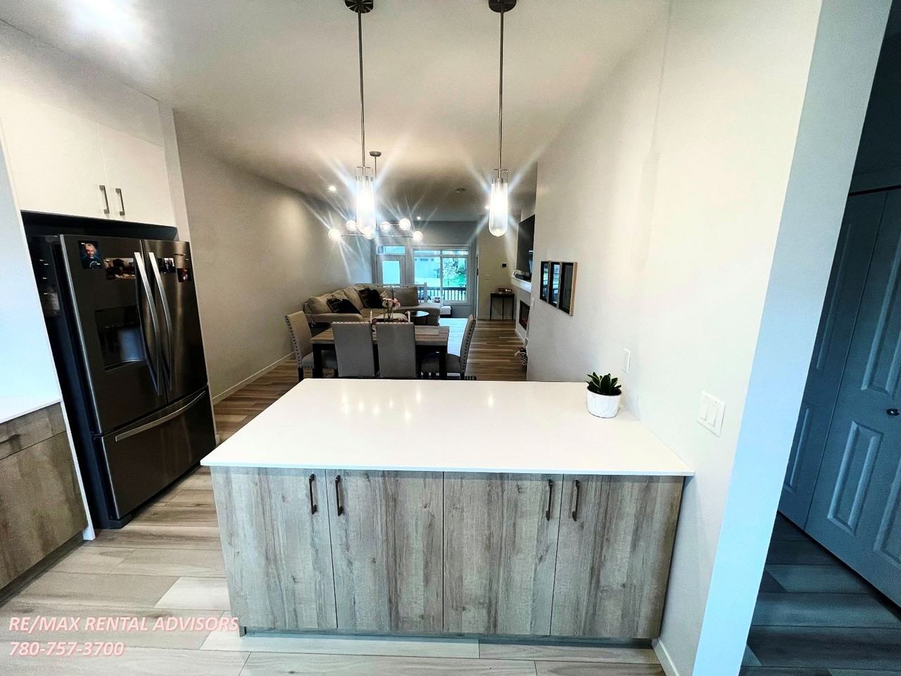 9319 226 St Nw - Photo 5 of 24