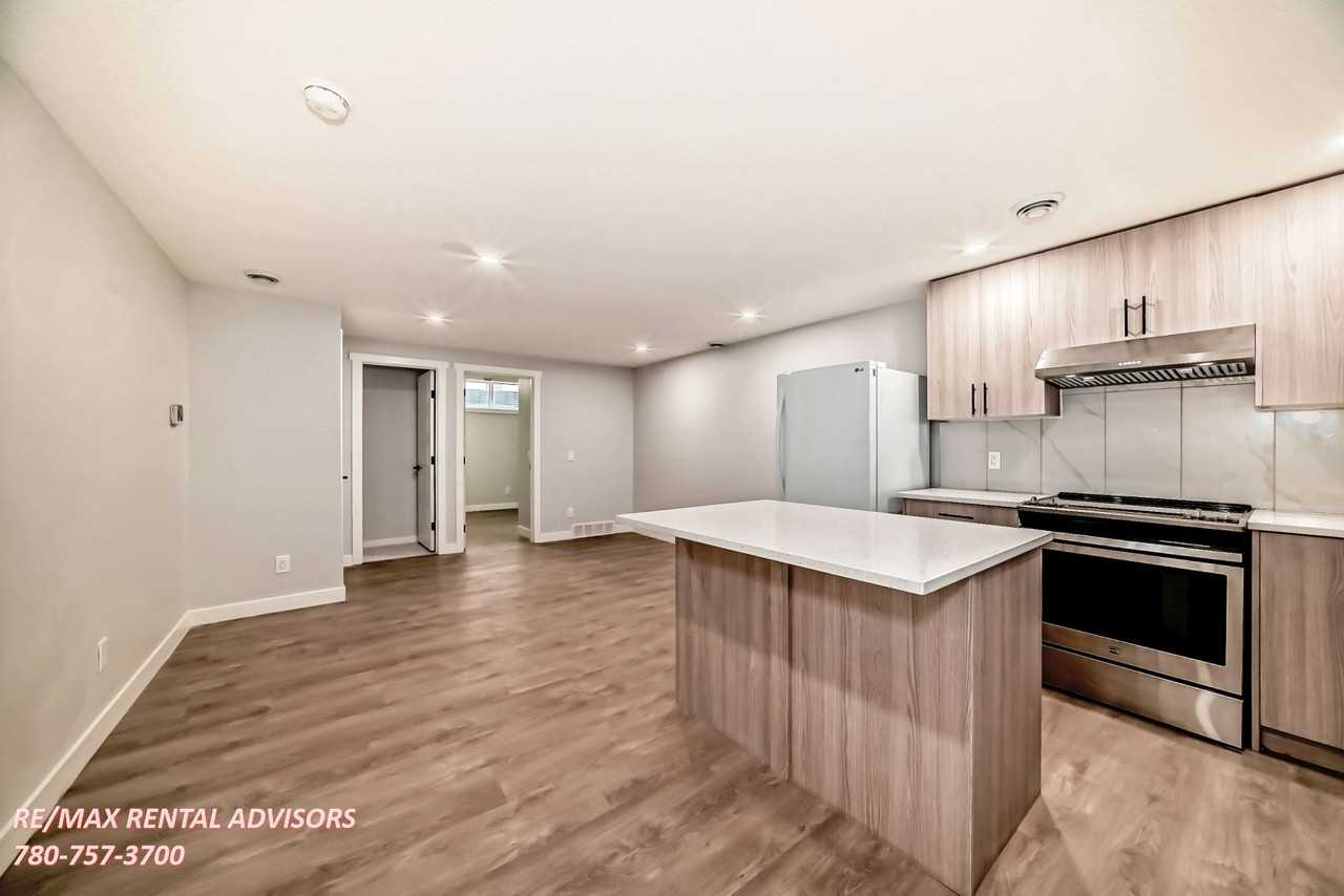 BSMT 404 Lucas Boulevard Northwest - Photo 5 of 14