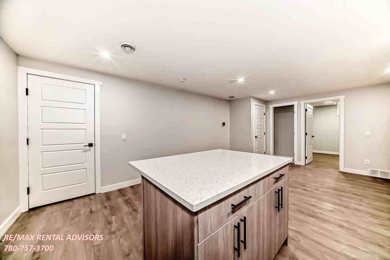 BSMT 404 Lucas Boulevard Northwest - Photo 6 of 14