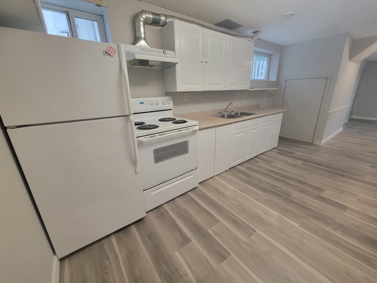10318 156 Street NW - BSMT - Photo 2 of 11