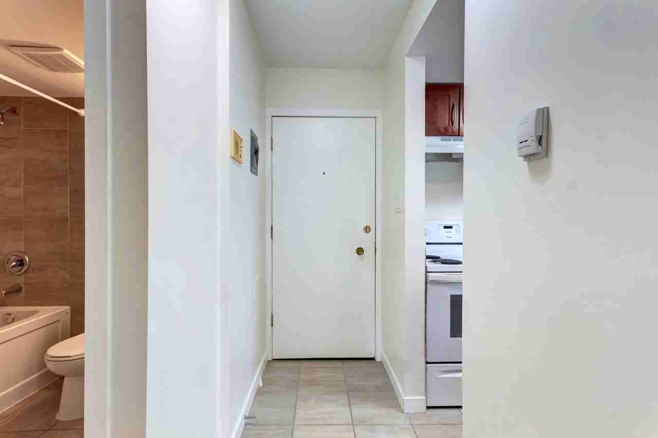 2015 11 Ave Sw - Photo 3 of 29
