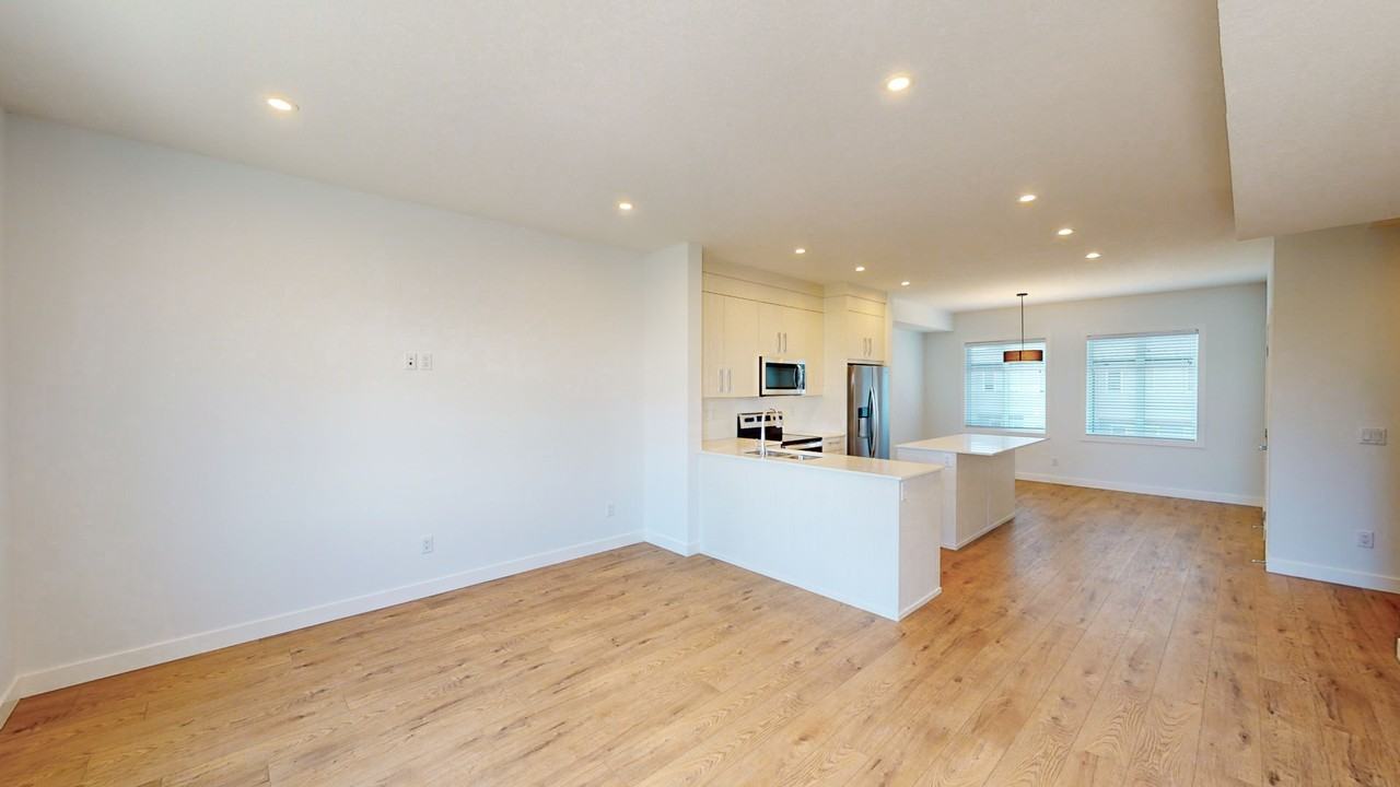 504, 14225 1 St. NW - Photo 2 of 21