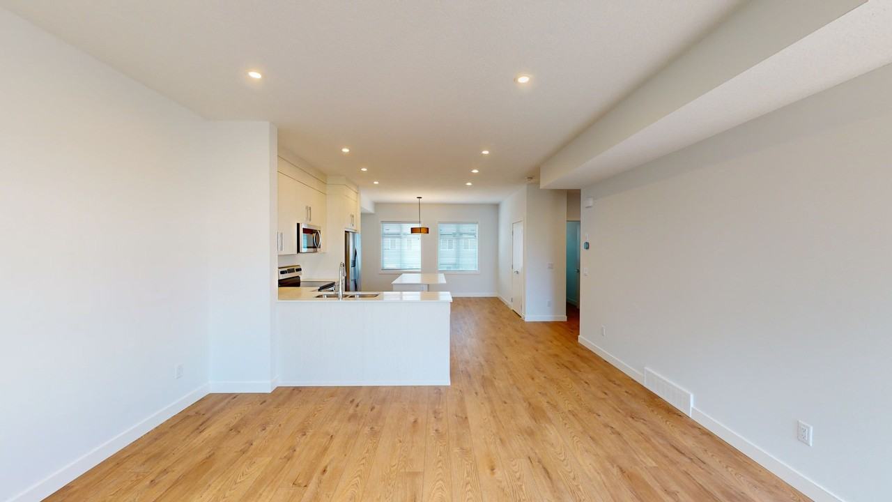 504, 14225 1 St. NW - Photo 3 of 21