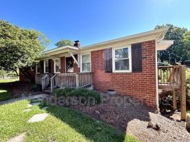 1526 Landis Ave - Photo 1 of 1