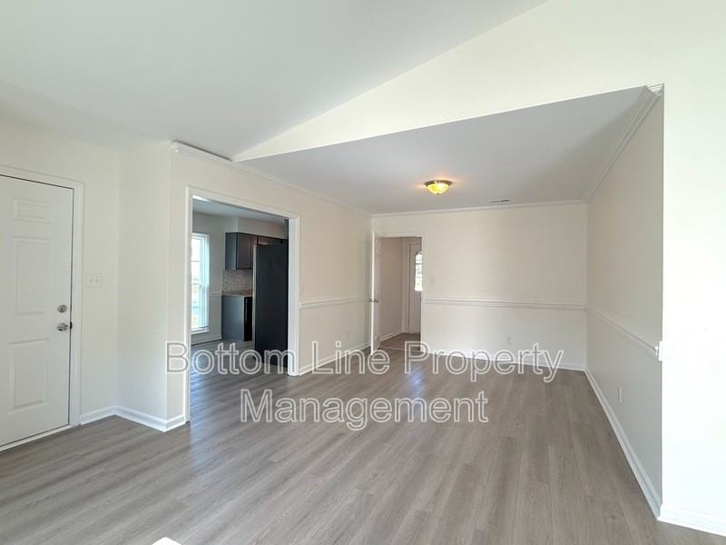 4013 Inglehurst Dr - Photo 6 of 25