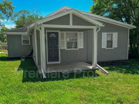 807 S Savage St - Photo 1 of 1