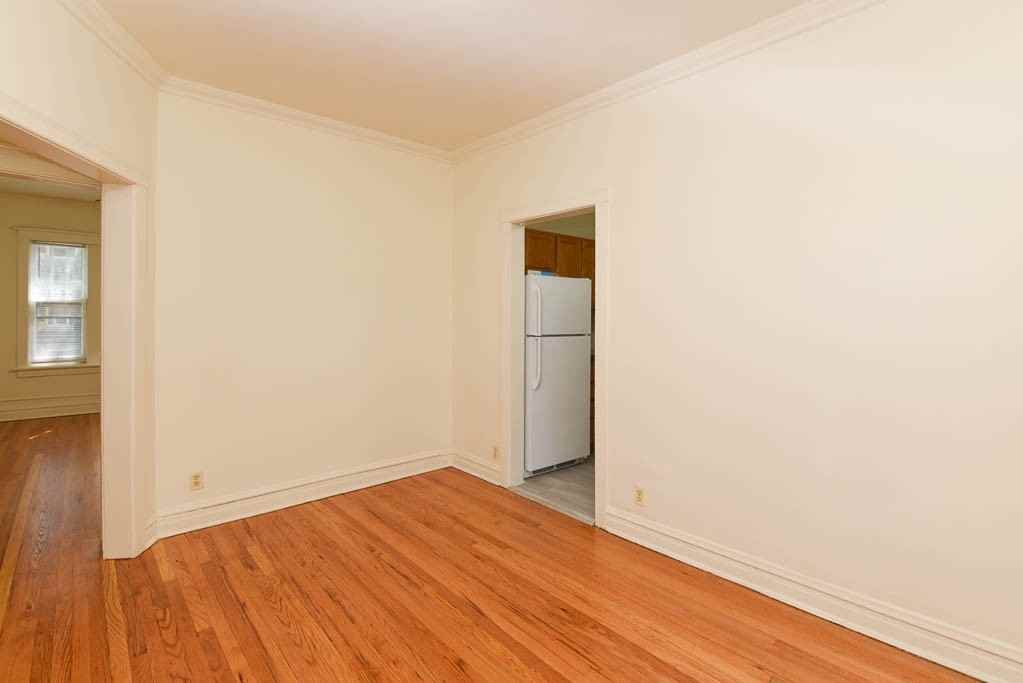 3508 N Wolcott Ave #1 - Photo 6 of 20