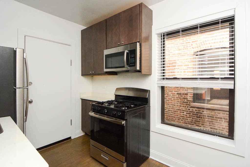 2643 N Spaulding Ave #3E - Photo 4 of 21