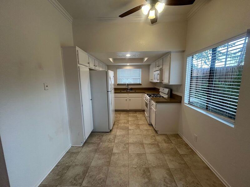 4412 Ocean View Blvd #106 - Photo 2 of 10