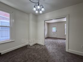 627 N Mulberry St - Photo 1 of 1