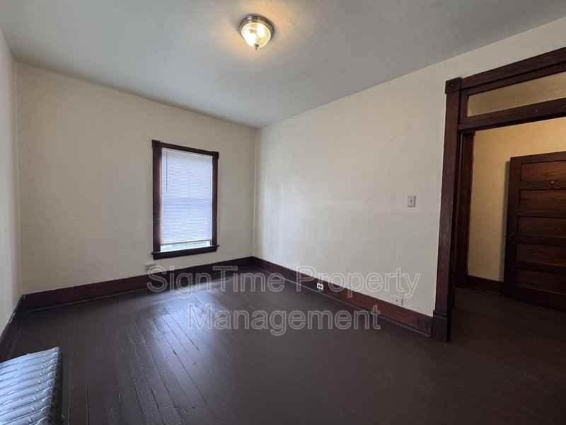 825 Hamilton Blvd #C - Photo 7 of 15