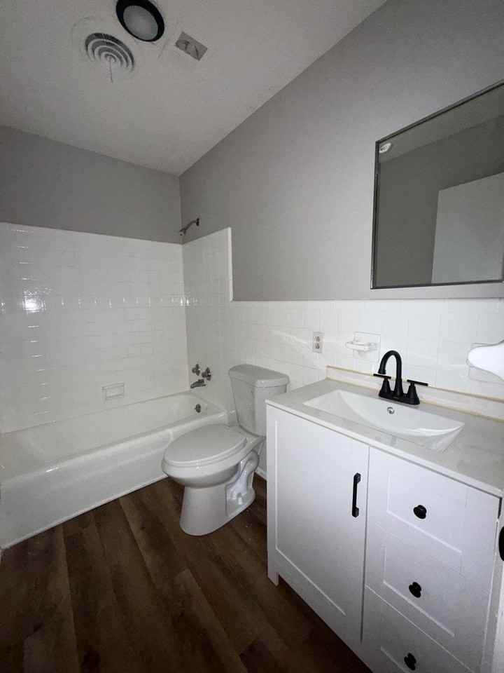 147 Tisdale St #1 - Photo 2 of 9