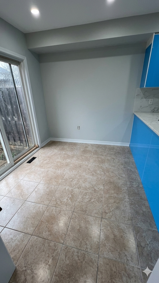 236 Blackburn Dr #1 - Photo 4 of 19