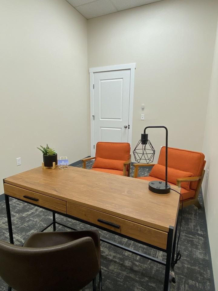 100 Larrabee Road - 104Suite 150 #104 - Photo 2 of 11