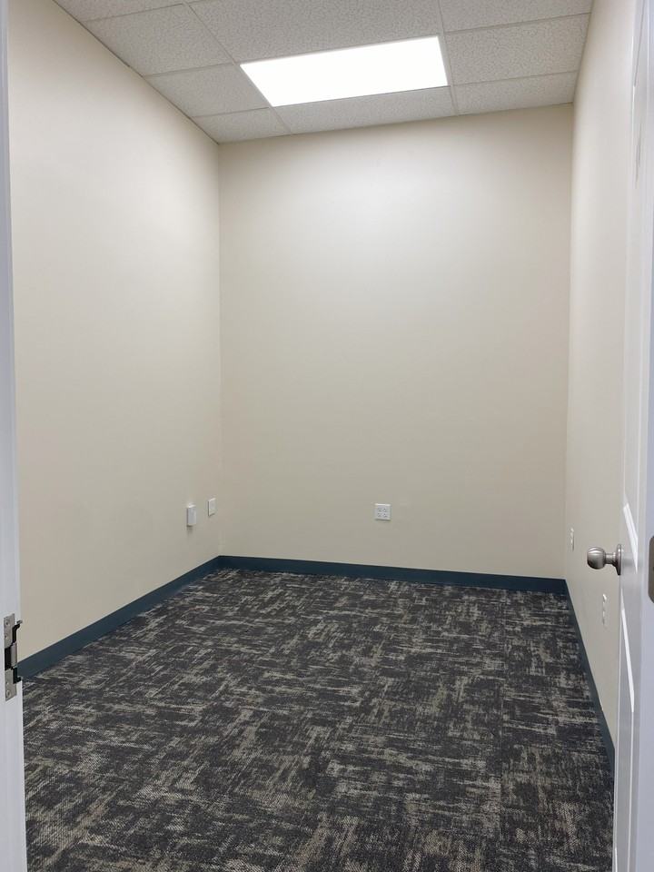 100 Larrabee Road - 104Suite 150 #104 - Photo 4 of 11