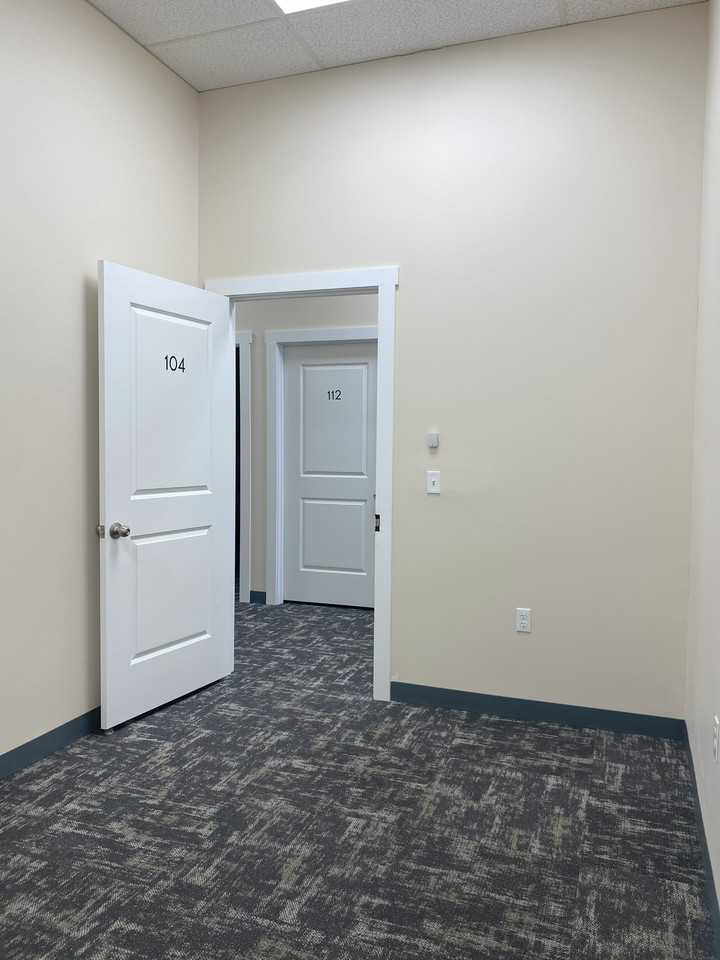 100 Larrabee Road - 104Suite 150 #104 - Photo 5 of 11