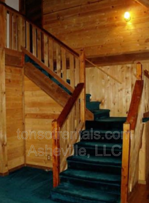 1286 Davis Mountain Rd - Photo 2 of 9