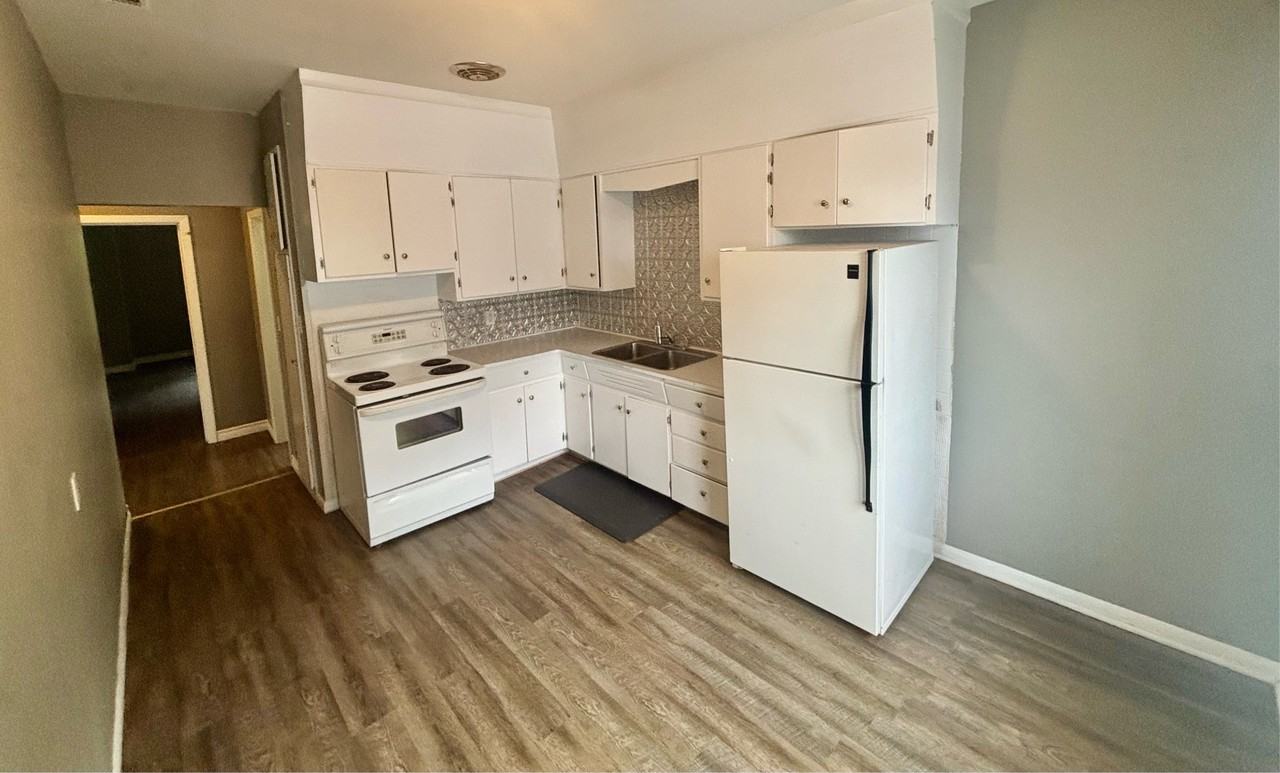 143 Park St #3