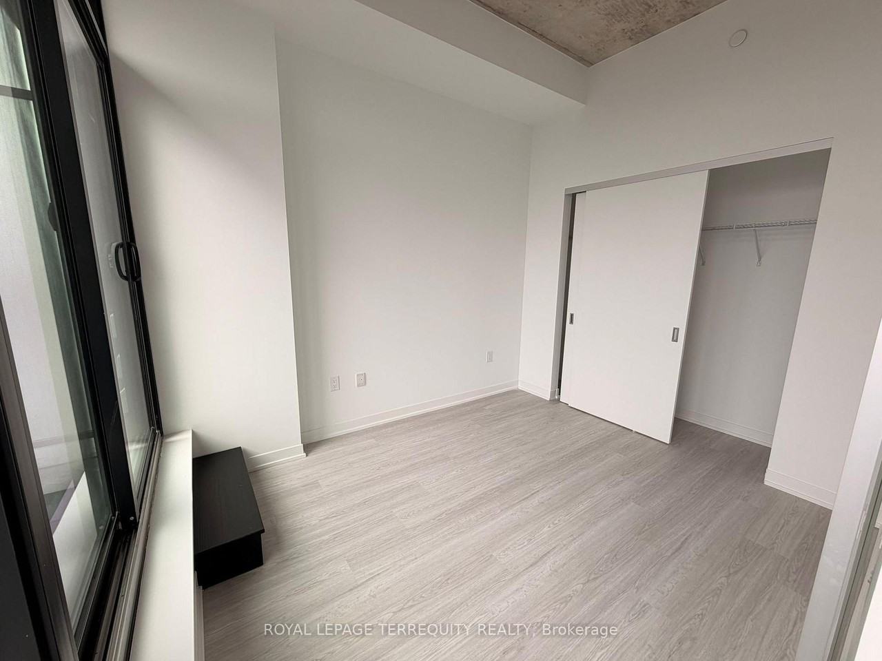 195 McCaul Street - Photo 15