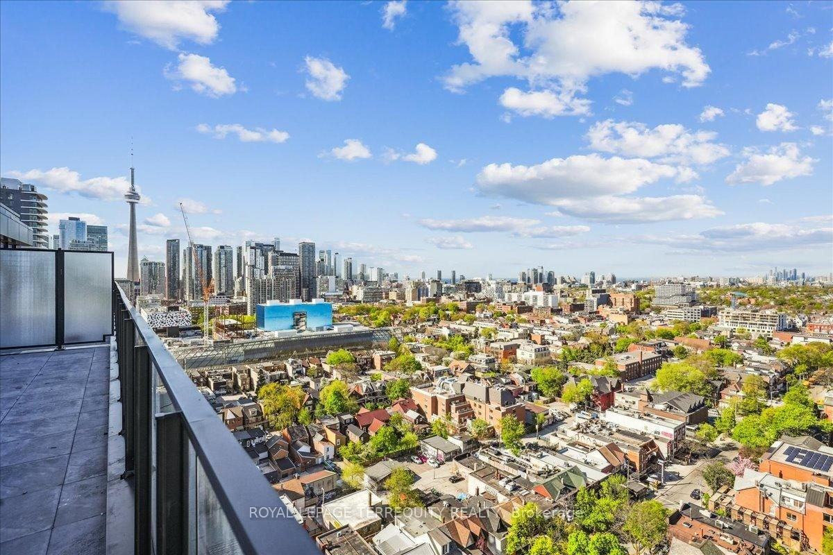 195 McCaul Street - Photo 16