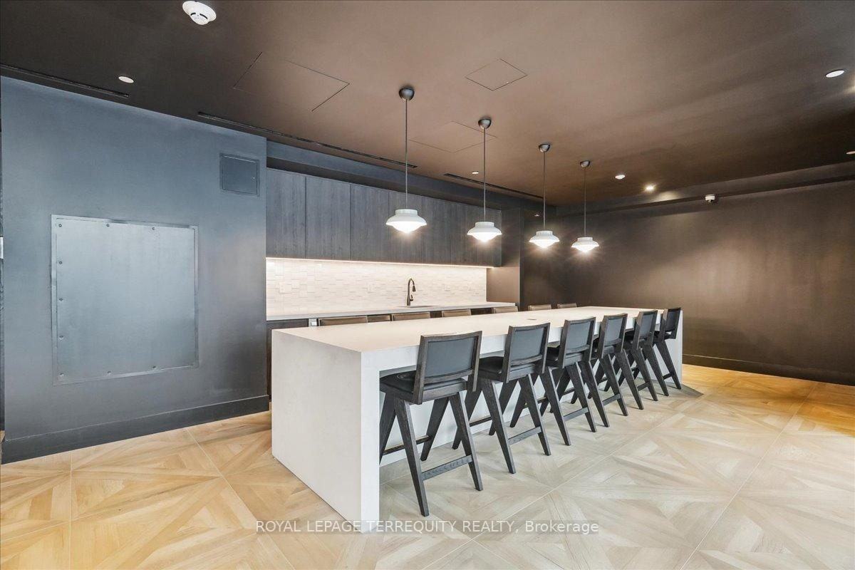 195 McCaul Street - Photo 22