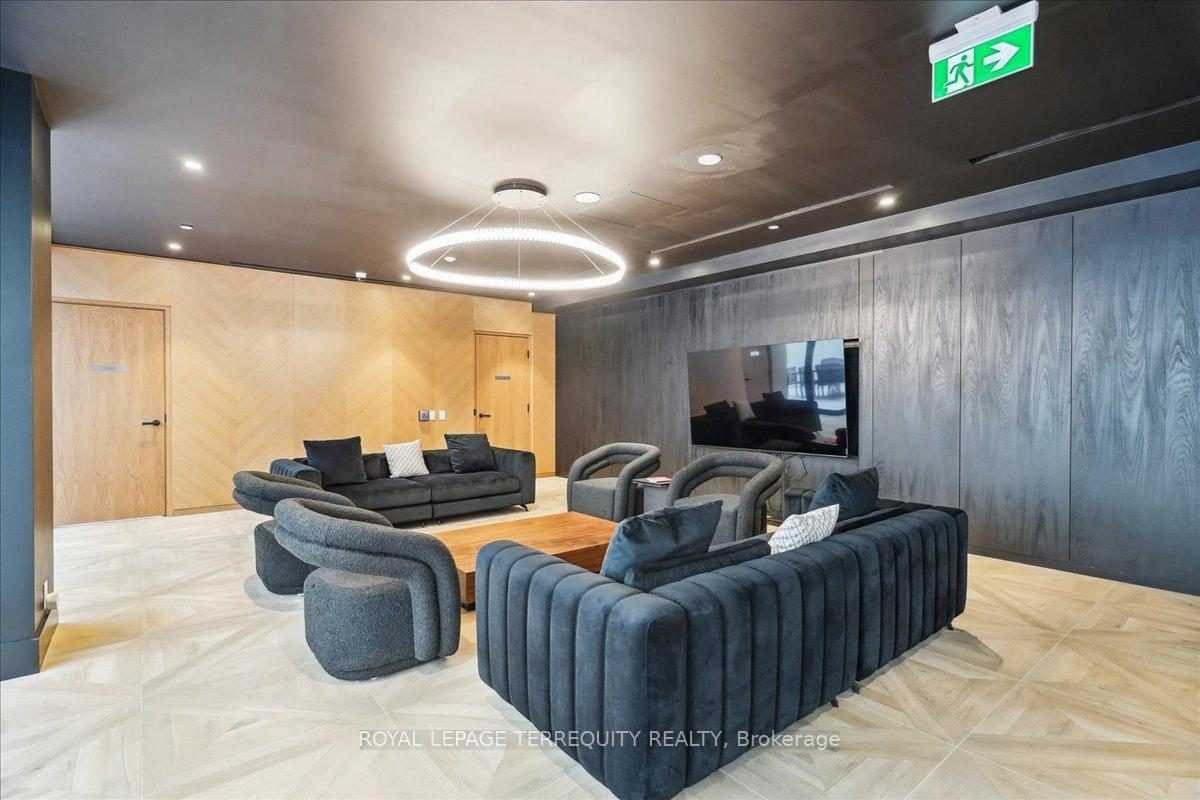 195 McCaul Street - Photo 24