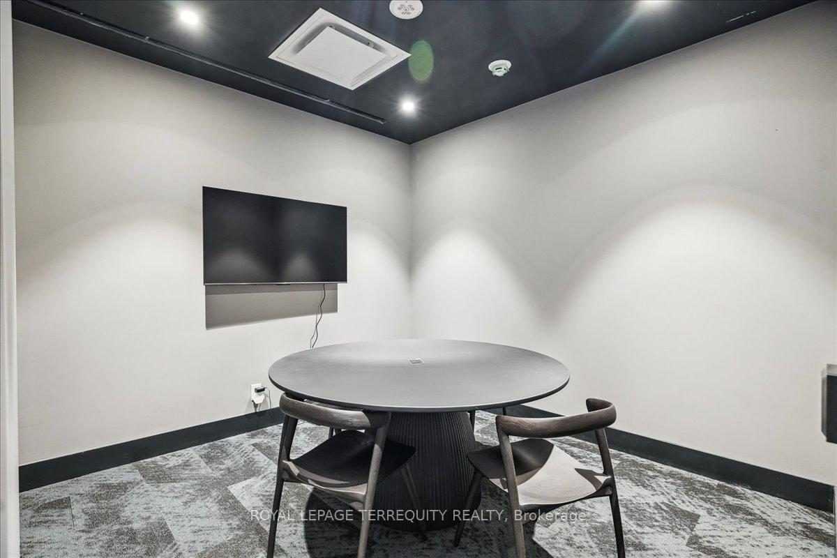195 McCaul Street - Photo 25