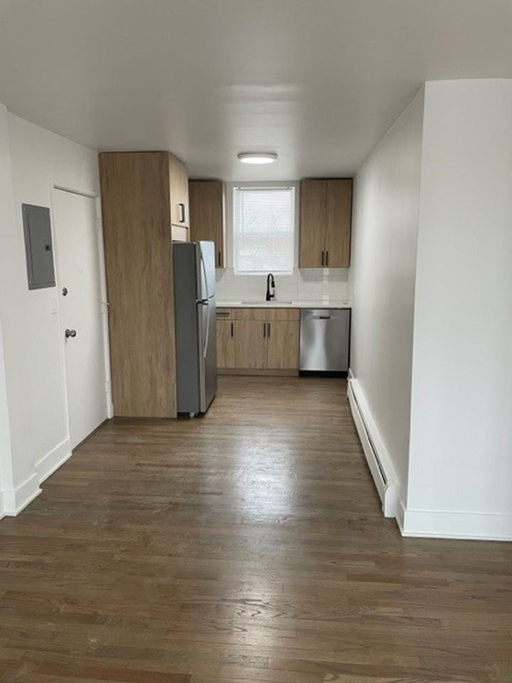 2515 West Jerome Apartments - Photo 2 of 29