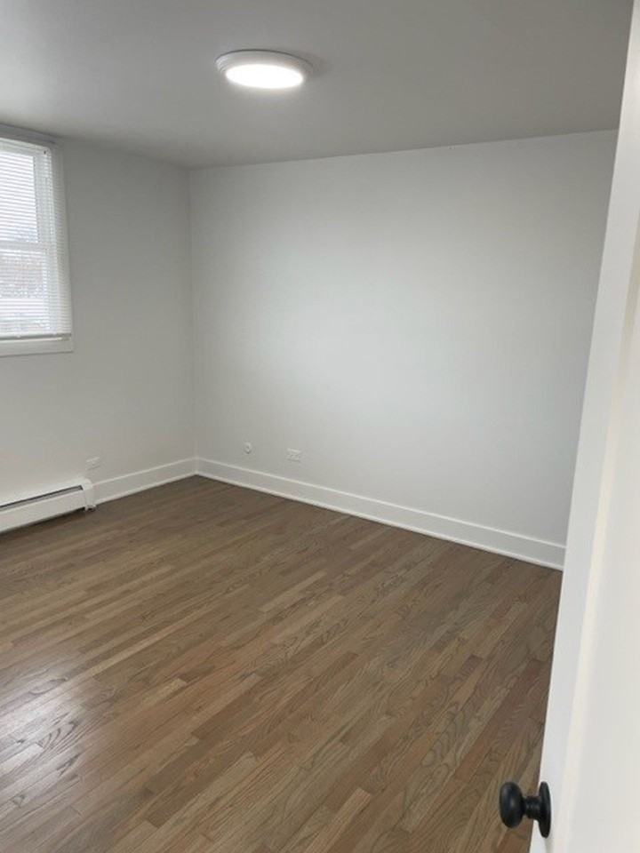 2515 West Jerome Apartments - Photo 7 of 29