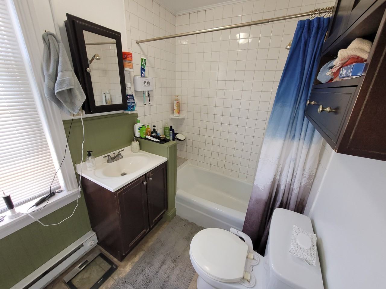 422 Gold St #1 - Photo 2 of 22