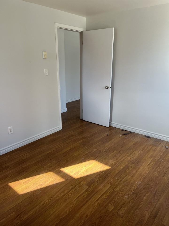 229 102-229 Edmund Street #102 - Photo 3 of 9