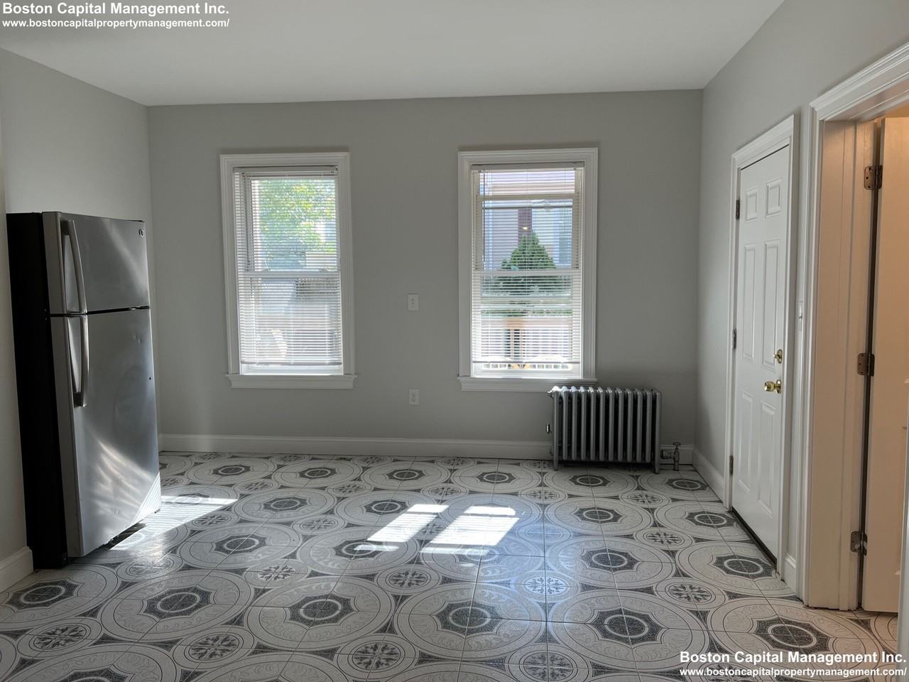 179 Belmont St #1 - Photo 4 of 17