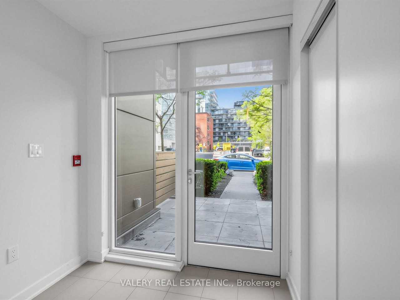 39 Niagara Street - Photo 6