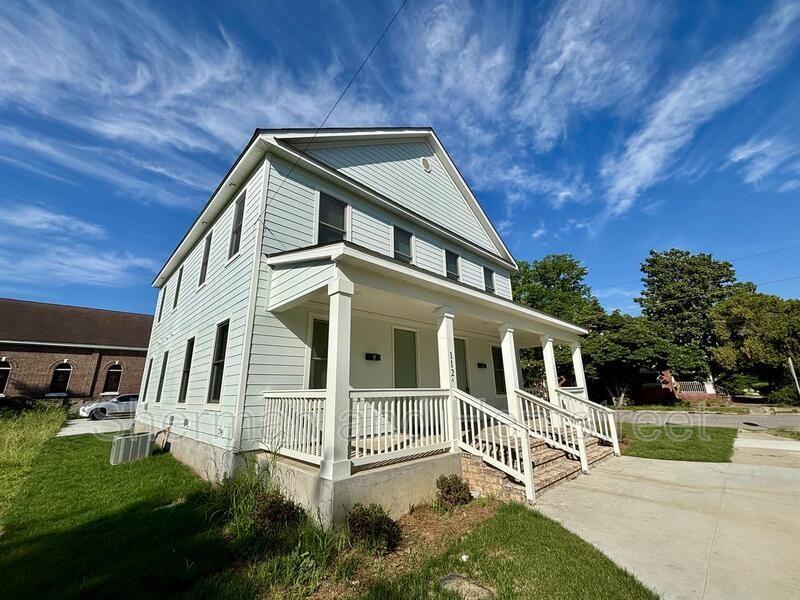 112 Telfair St