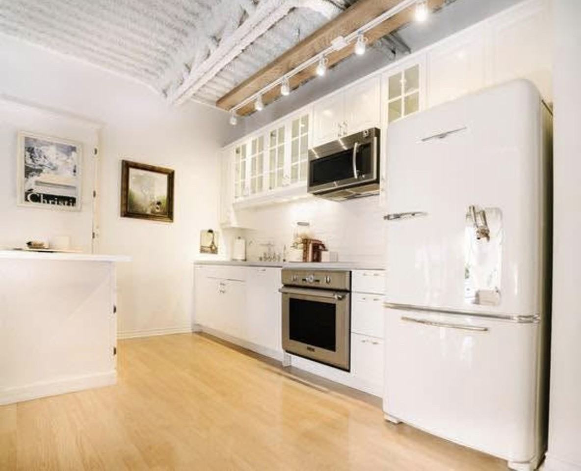 350 E 2nd Ave - Photo 5 of 9