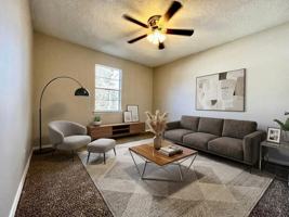 featured image of 32 Stoneybrook Ln